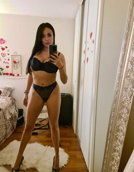 anissakatefree onlyfans nudes