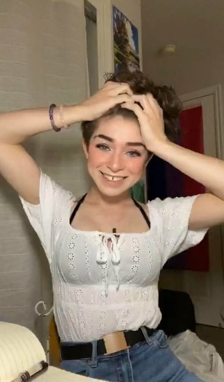 graceful addison nude onlyfans