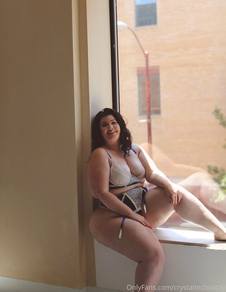 CrystalMcbootay onlyfans leak