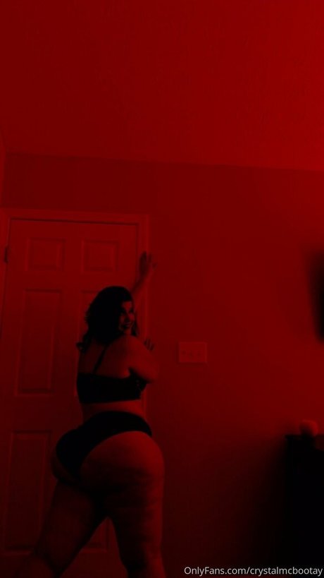 CrystalMcbootay desnuda onlyfans