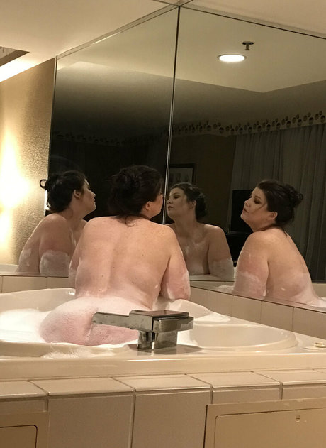 CrystalMcbootay onlyfans uncensored