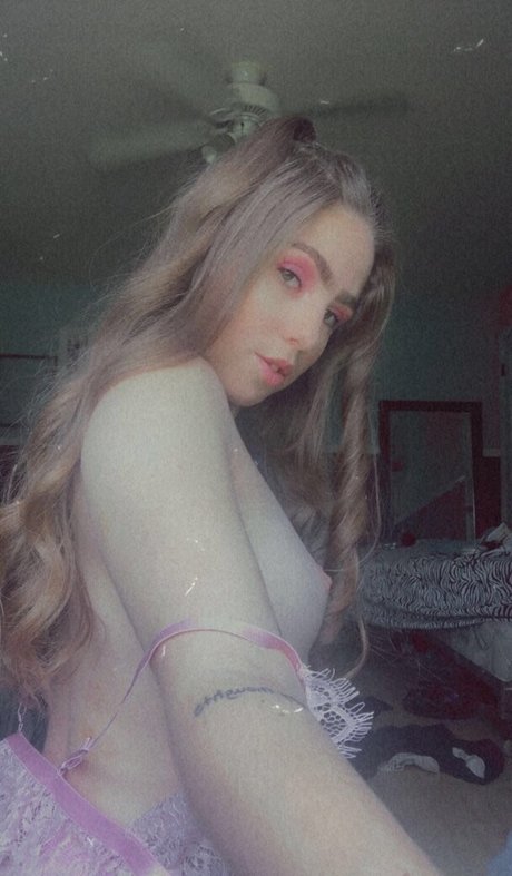 Kelboxo strip onlyfans