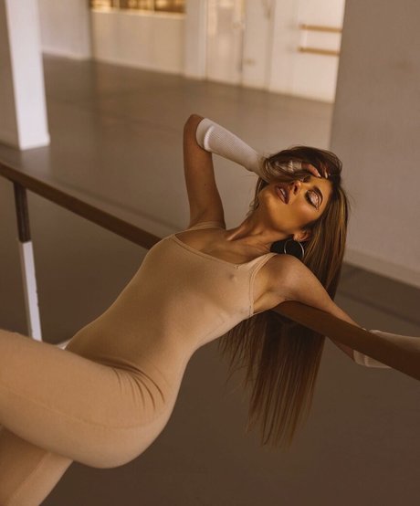 Sara Fructuoso onlyfans strip