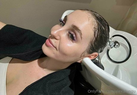 alexalungu nude onlyfans