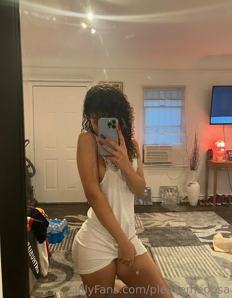 pleasemedusa onlyfans nude porn