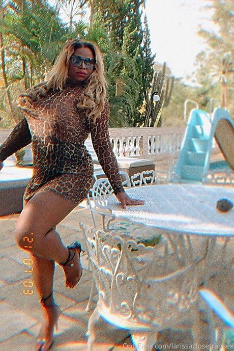 larissaclosetransex onlyfans naked