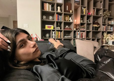 miakfree onlyfans leaked dirtyship