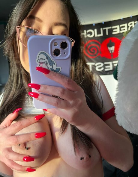 marsymartian onlyfans sexy