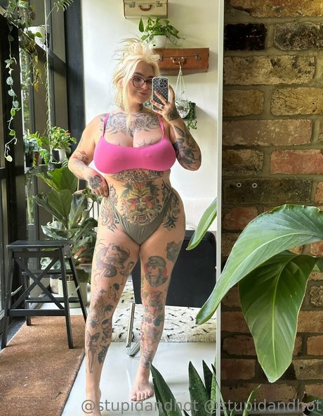 stupiderandhotter onlyfans photo