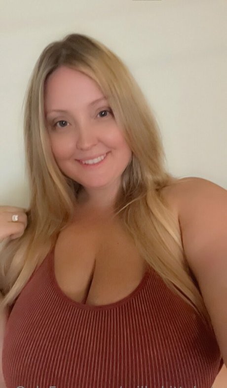 milkykittykate onlyfans leaked pictures