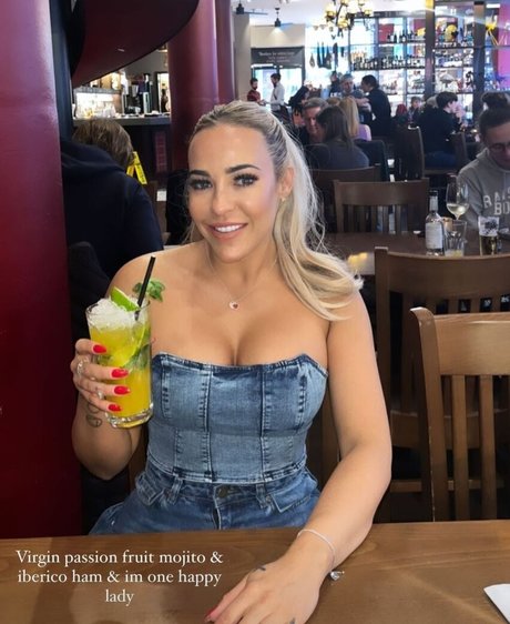 Stephanie Davis nudes onlyfans leaks