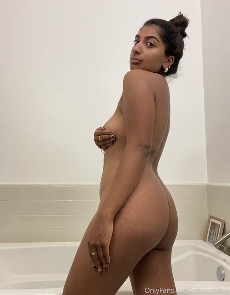 Reddotbitch onlyfans ass