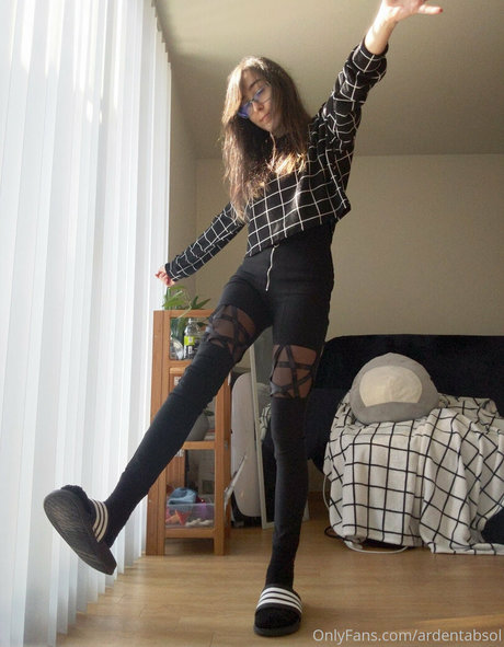 ardentabsol leaked onlyfans content