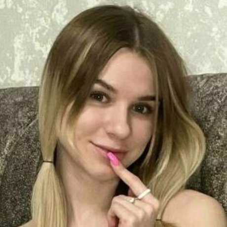 elia roz onlyfans content leaked