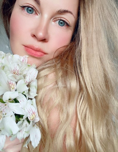 bella ballerina vip onlyfans leaks