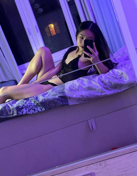 Naomi lilbaby naked onlyfans