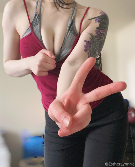 estherlynnriefree Profile pic