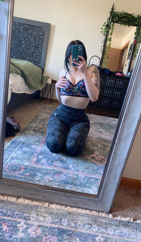 estherlynnriefree porn only fans