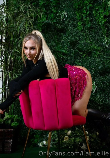 i am ellie onlyfans model photos