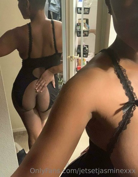 Jet Setting Jasmine free only fans