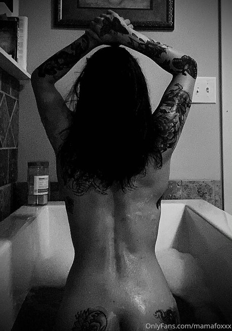 mamafoxxx only fans nude leaks