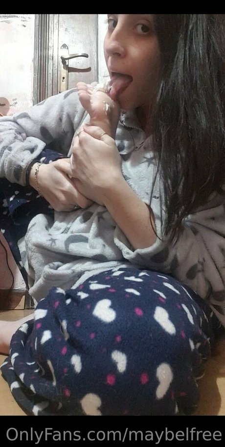 maybelfree leaked nude onlyfans