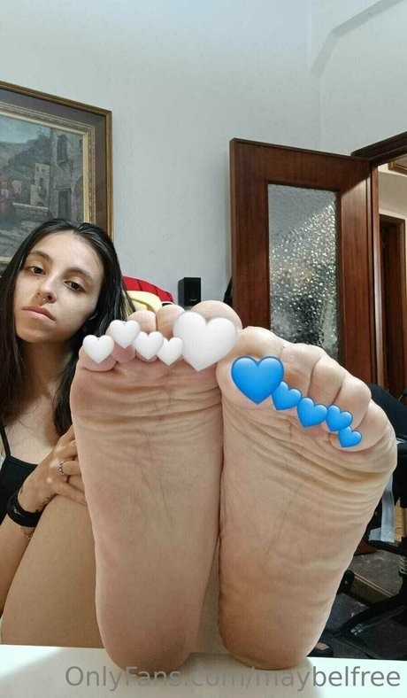 maybelfree desnuda onlyfans