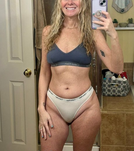 kenzie jo nude leak onlyfans