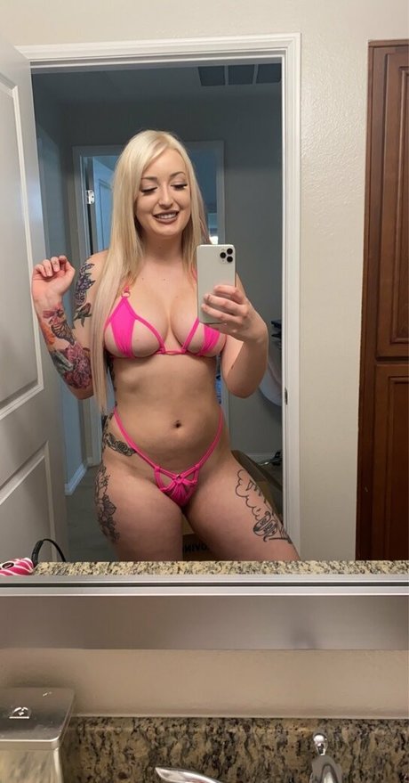 thatbeachbabekotton onlyfans leake
