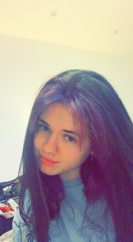 grace xo16 naked onlyfans leaks