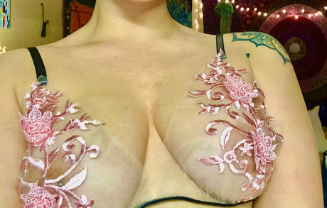 cali luve onlyfans star