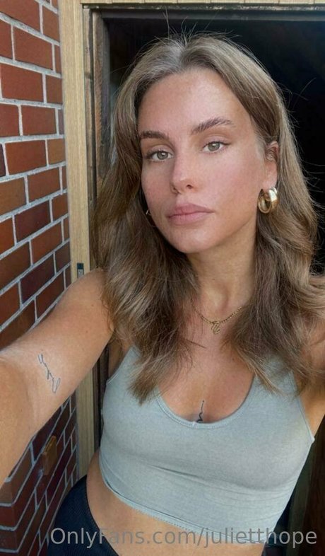 julietthope onlyfans archive