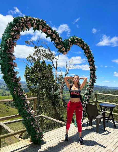 cinthyarod onlyfans porn nude