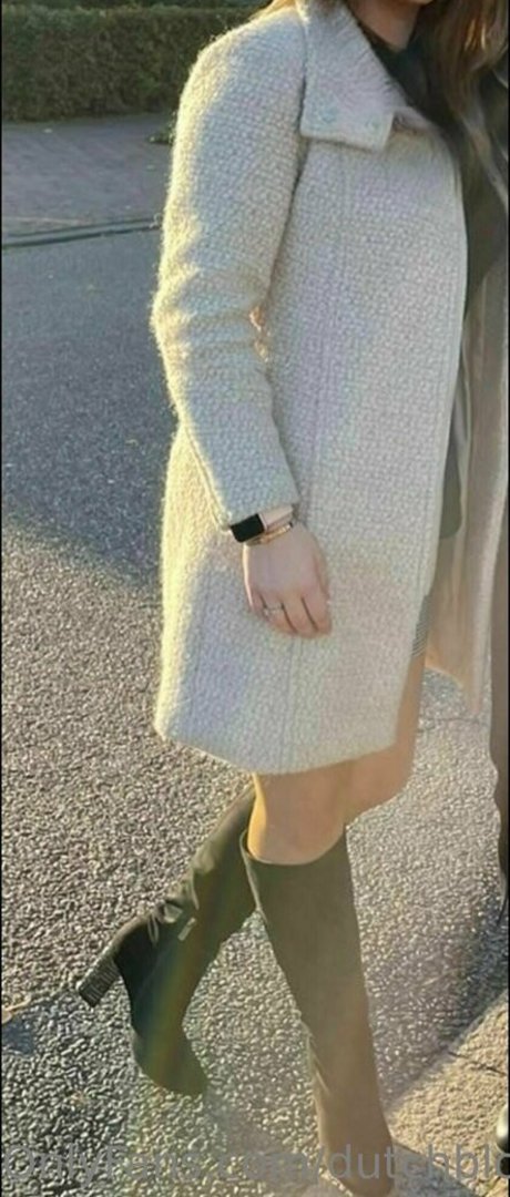 emmablondy boobs onlyfans