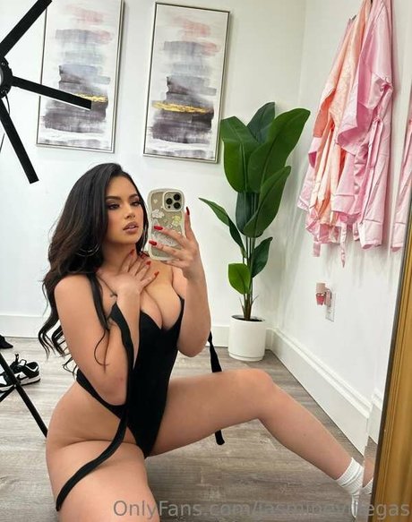 Jasmine Villegas onlyfans leaks naked