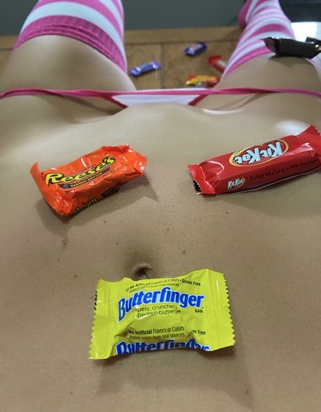 Daisy Girl 13 onlyfans tits