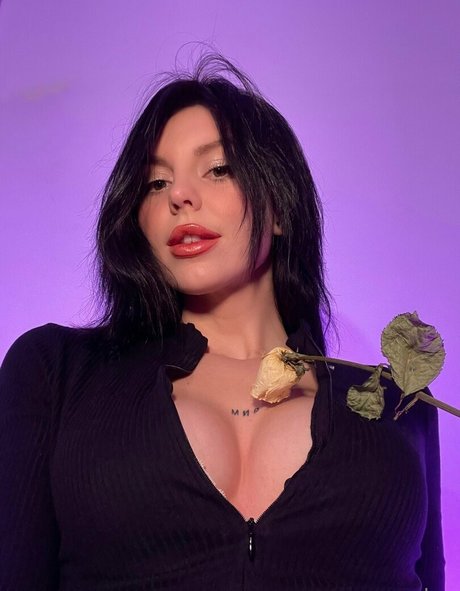 evasodaa onlyfans desnuda