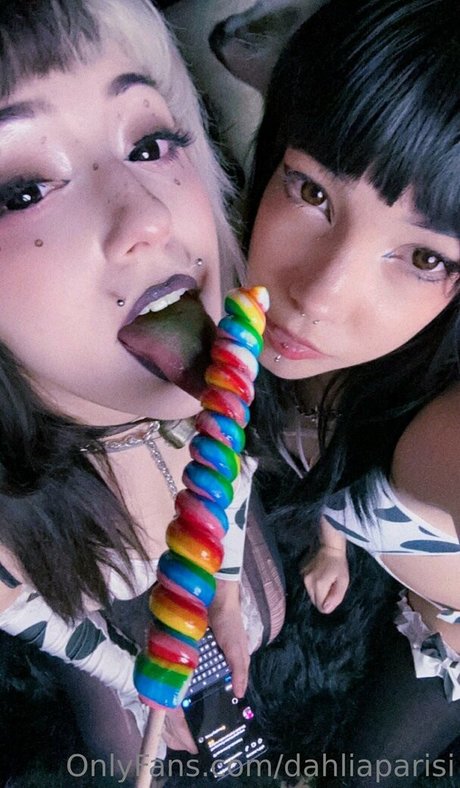 dahliaparisi onlyfans naked pics