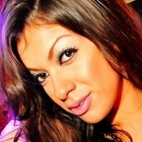 Ashley Peaches onlyfans tits