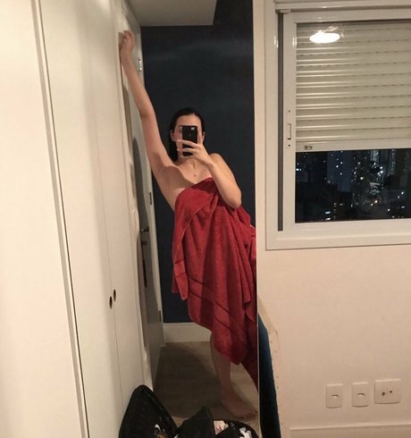 ellaarievilo only fans leak porn