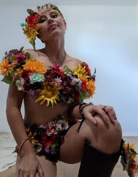 Dr Lindsey Doe onlyfans nide