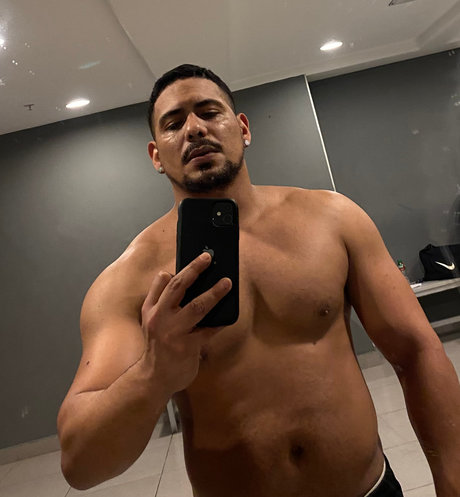 David Macedo boobs onlyfans