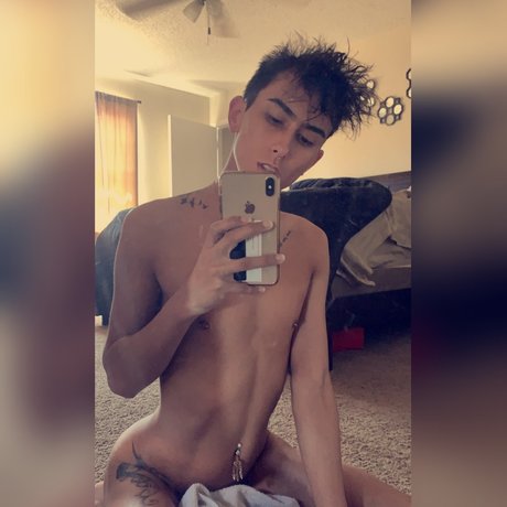 Dylan Matthews only fans pictures