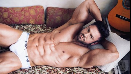 Geeorge Steel onlyfans leaks naked