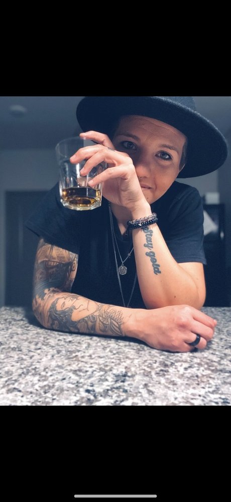 Dykemedown30 onlyfans fuck