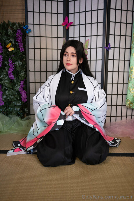 Ecchizoir onlyfans desnuda