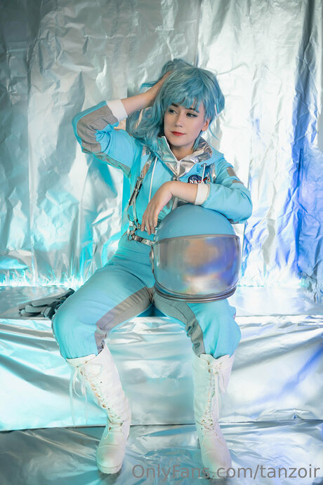 Ecchizoir on onlyfans