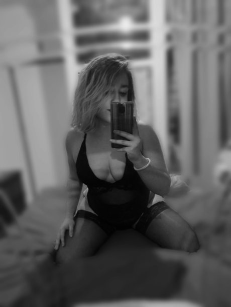 Dann Le n onlyfans nude porn