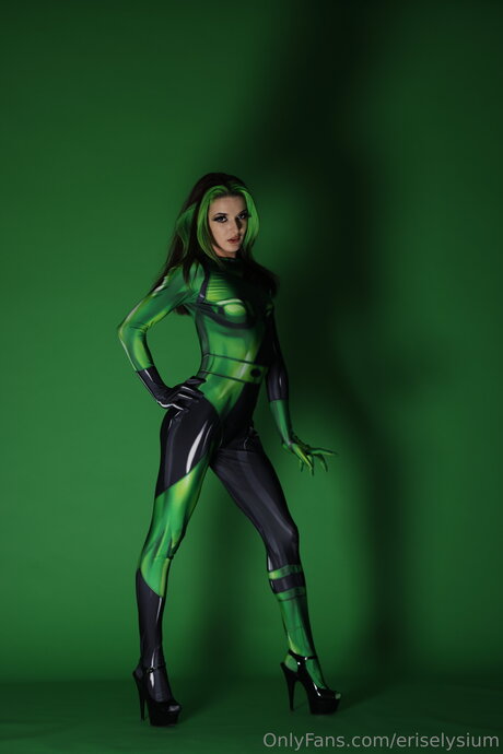 Eris Elysium onlyfans leaks.