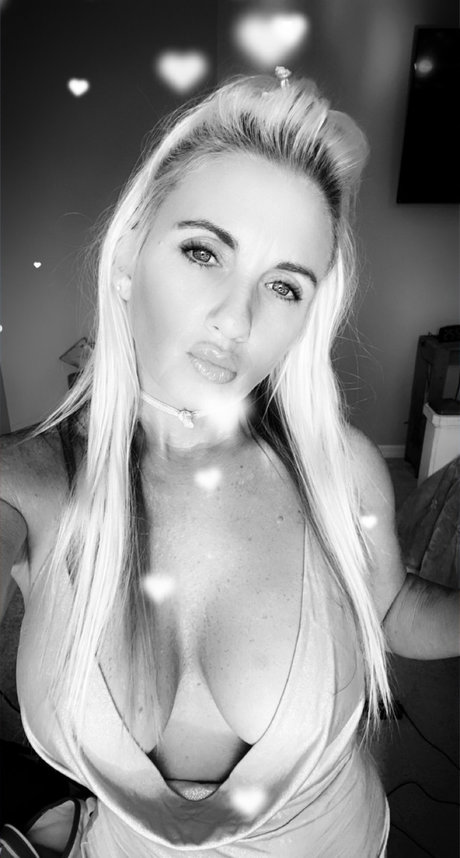 MSNOLENURSE free onlyfans porn